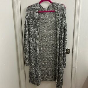Arizona black and white knee length cardigan